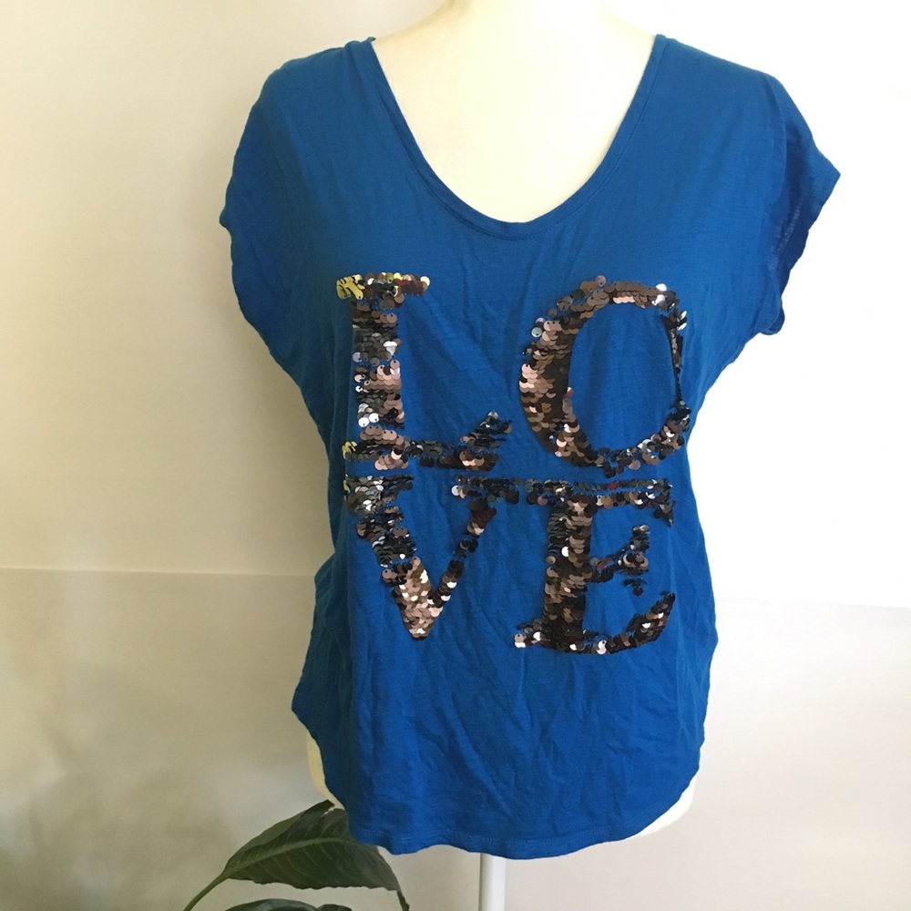 Express tee shirt